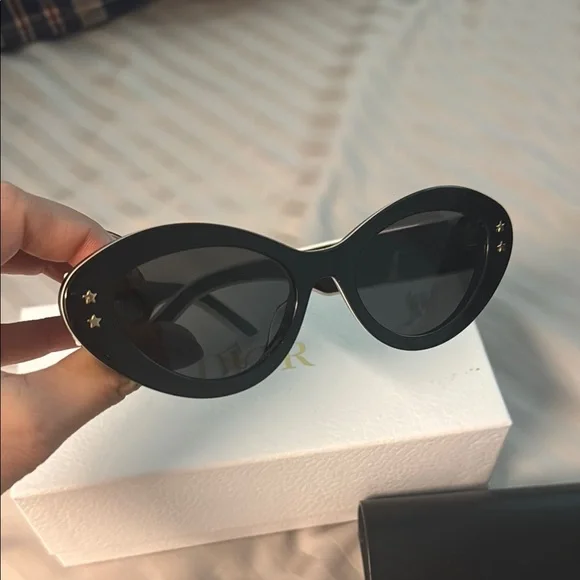 Dior Black Cat-Eye Sunglasses with Black Case and White Box - Picture 3 of 5